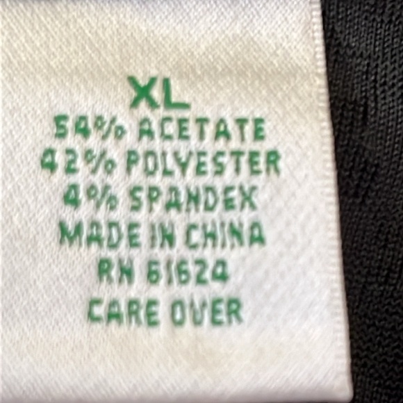 Gorgeous top! - Picture 6 of 10